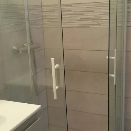 Privee N2 Terrasse Et Jacuzzi D'amiens Apartment *
